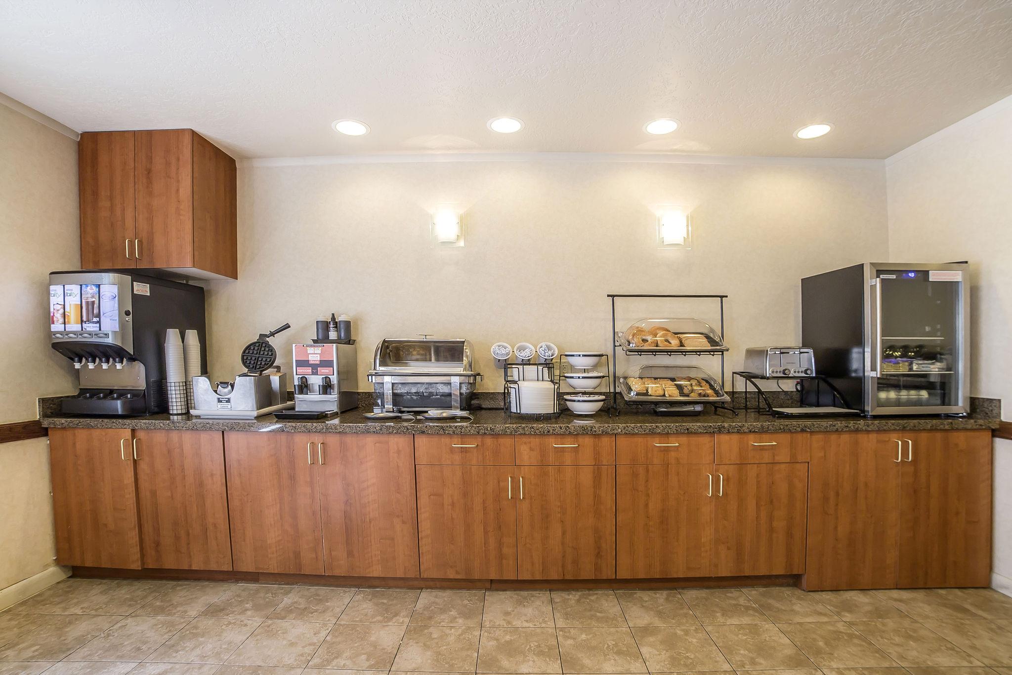 Econo Lodge Inn & Suites Sandy Exterior foto